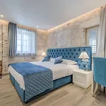 Stonemasons Heritage Гостевой дом 4*