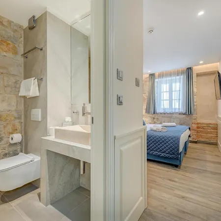 Stonemasons Heritage 4*