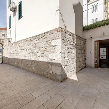 Gostinjska kuća Stonemasons Heritage