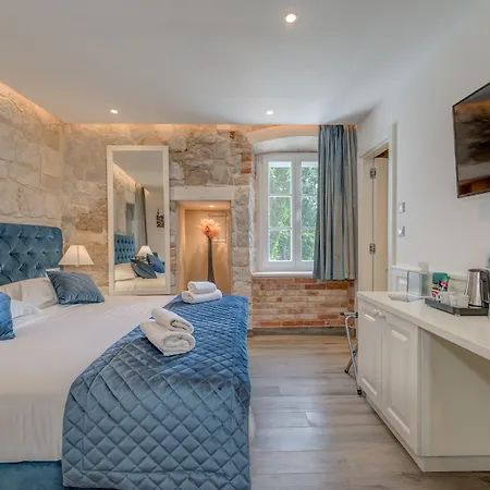 Stonemasons Heritage Гостевой дом 4*