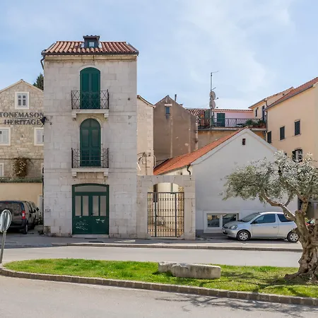 Casa de hóspedes Stonemasons Heritage Split